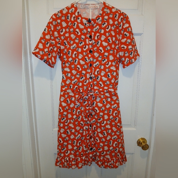 Amy neck Dresses & Skirts - Red Patterned Midi Dress